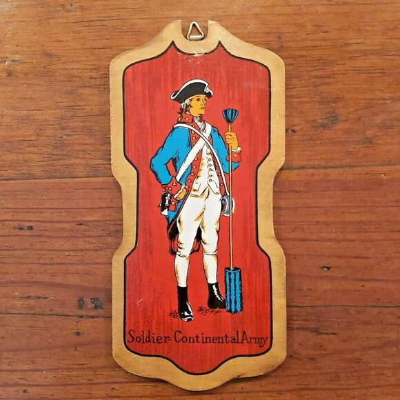 USA  Civil War Uniforms Set of 4 Wooden Wall Plaques- 9-1/2" x 4-1/2" - Picture 2 of 6